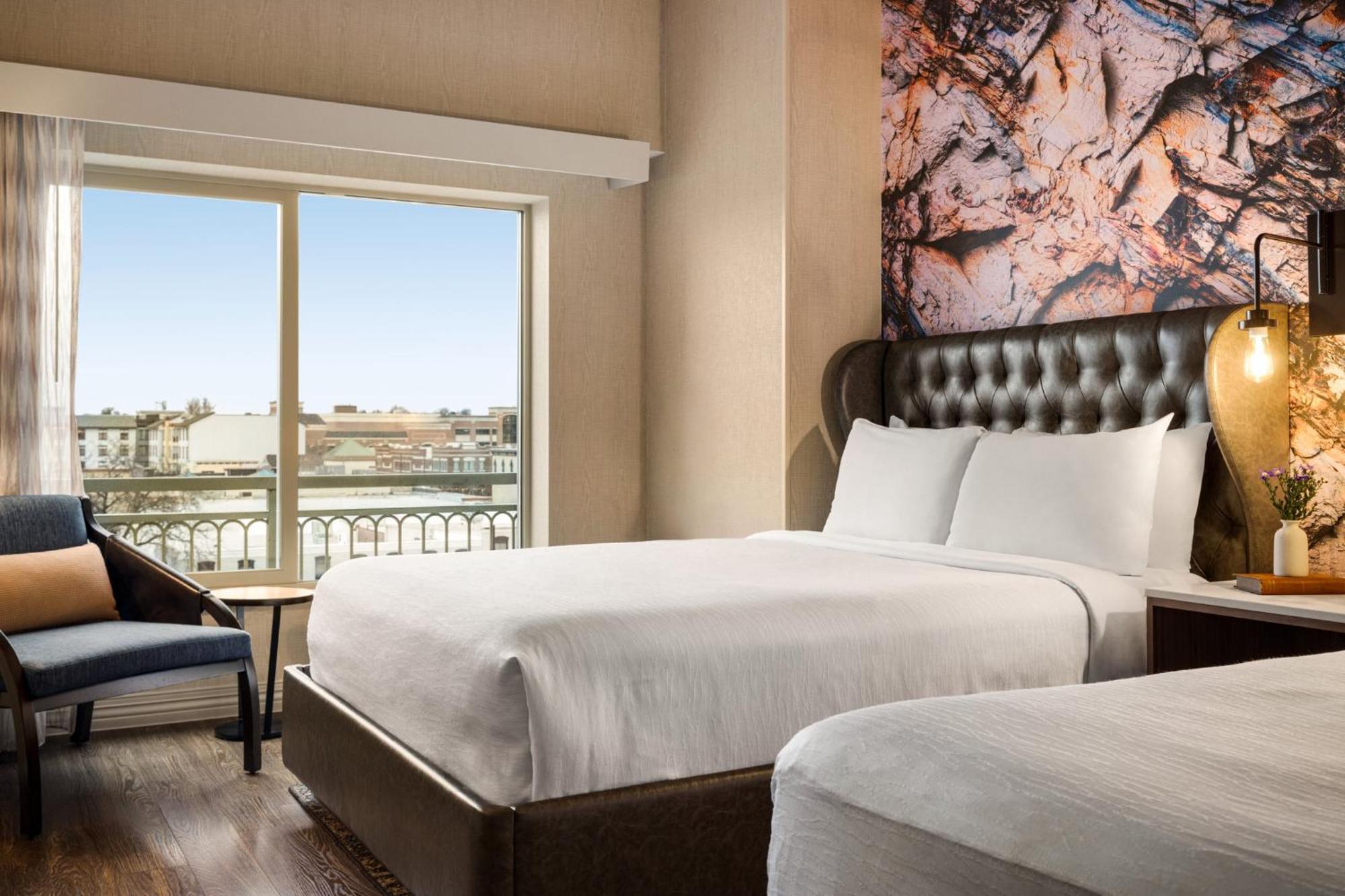 Hotel Indigo Naperville Riverwalk By Ihg Ngoại thất bức ảnh